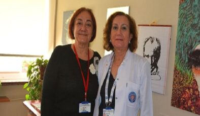 Egeli bilim insanları Prof. Dr. Çankaya ve Prof. Dr. Güneri, ağız kanseri belirtileri ve tedavisi ile ilgili önemli bilgiler verdiler