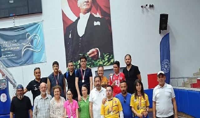 Aydın geneline yayılan altı otizm destek merkeziyle özel çocuklara ve gençlere destek olan Aydın Büyükşehir Belediyesi’nin bu çabaları meyvelerini vermeye devam ediyor