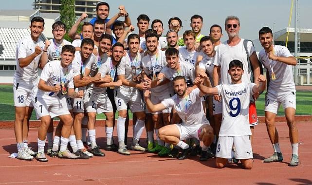 Ege Üniversitesi Futbol Takımı Türkiye Şampiyonu Oldu