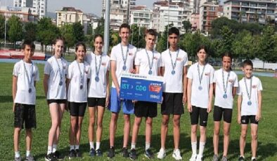 Geleceğin Atletleri “Decathlon Türkiye’nin En Hızlısı” Türkiye Finalleri’nde Yarıştı