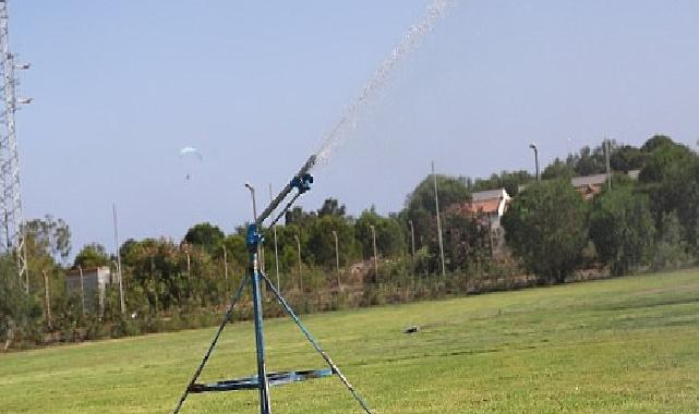 Antalya’nın yeşil alanlarına rulo çim desteği